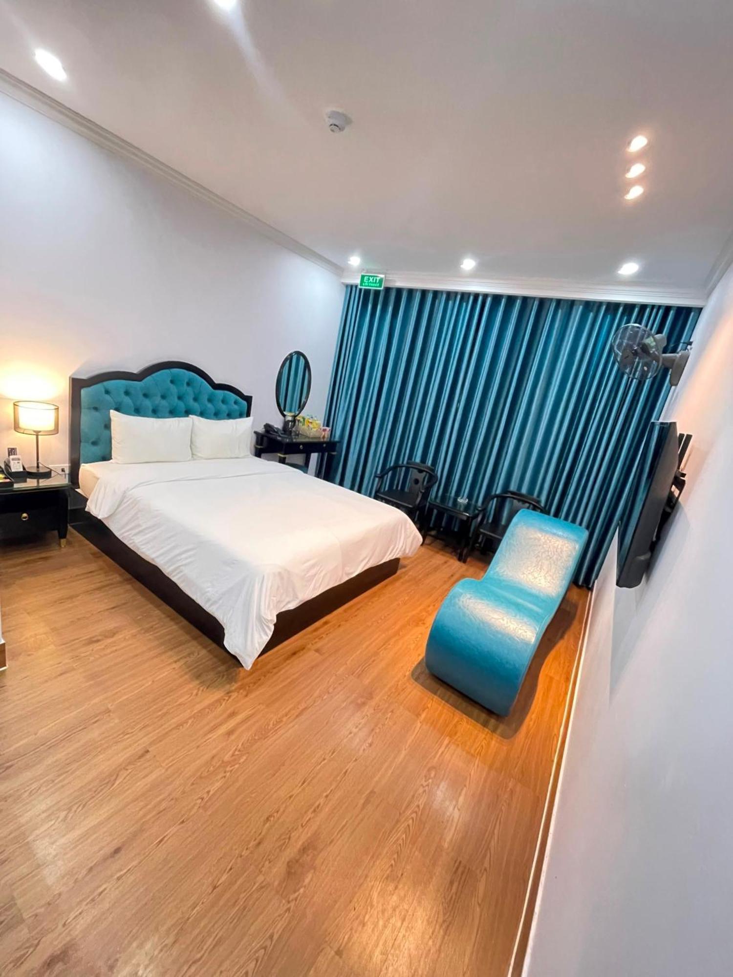 Nhat Tan Hotel Hanoi Kültér fotó