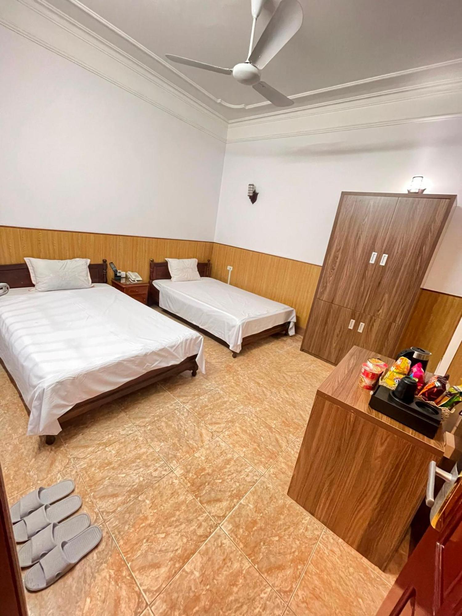 Nhat Tan Hotel Hanoi Kültér fotó
