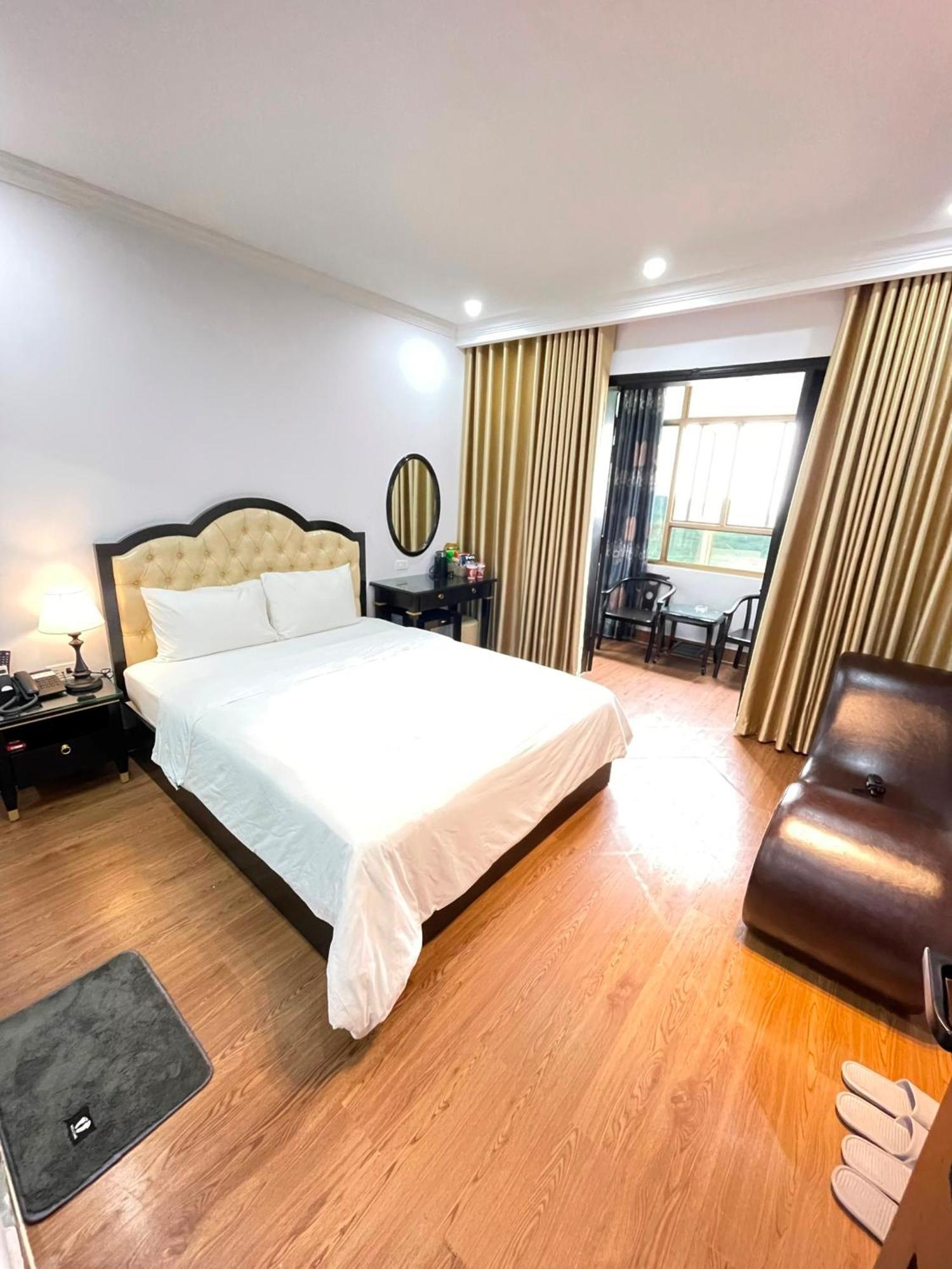 Nhat Tan Hotel Hanoi Kültér fotó