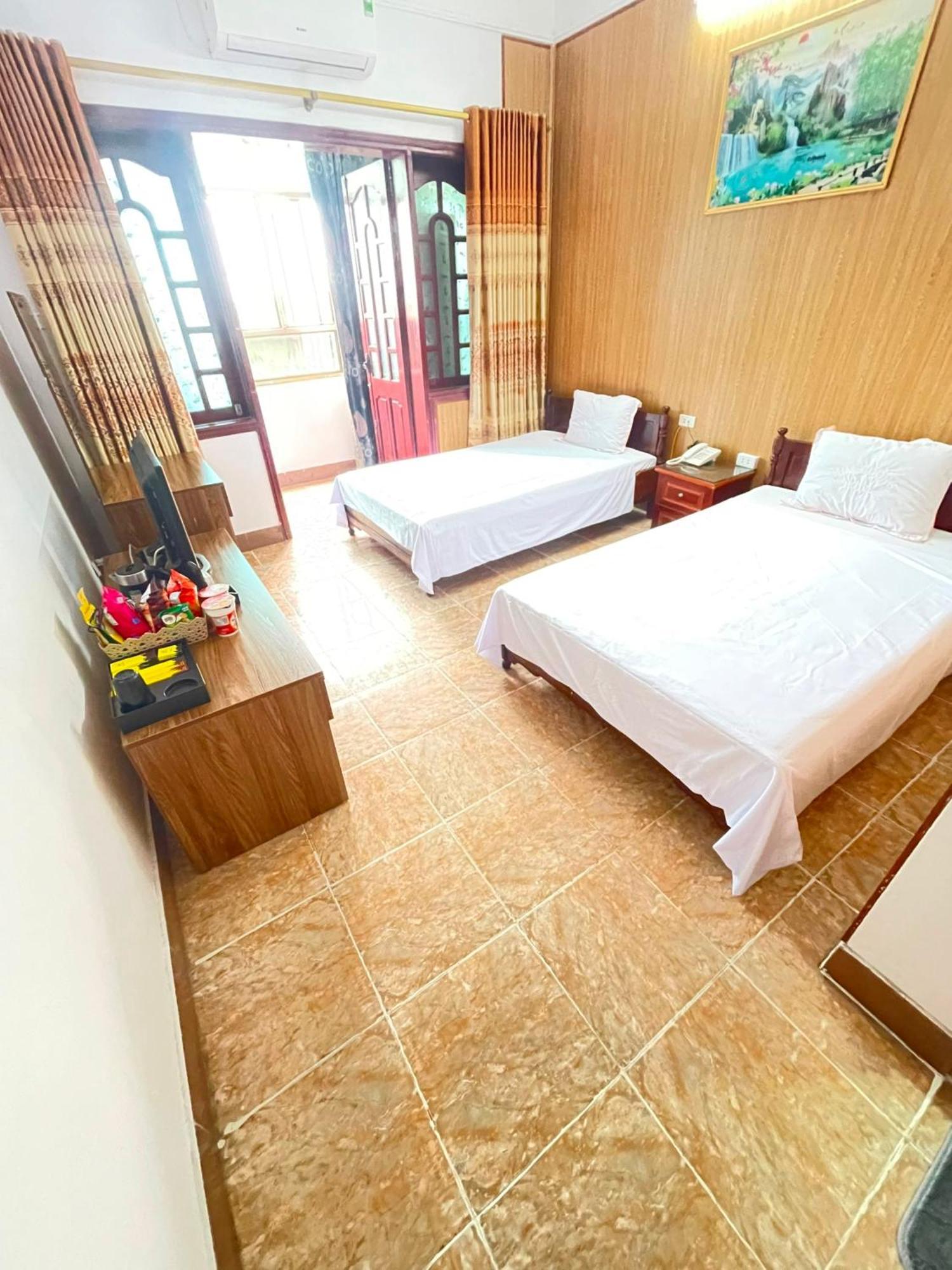 Nhat Tan Hotel Hanoi Kültér fotó