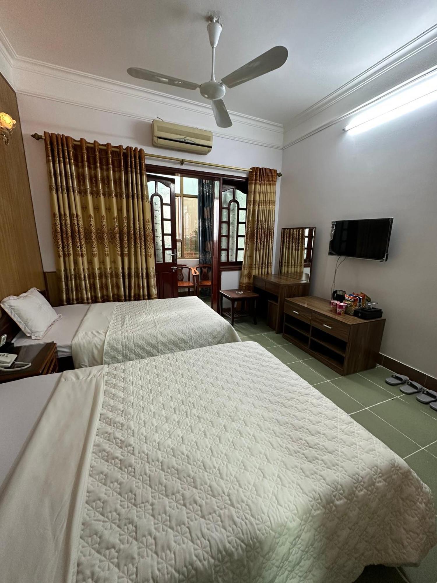 Nhat Tan Hotel Hanoi Kültér fotó